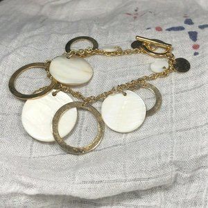 Jewelry Concepts Goldtone White Disc Bracelet